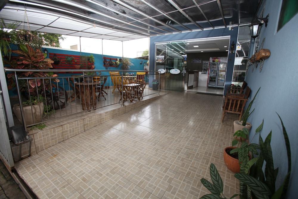 פוז דו איגואסו Pousada Quedas D'Agua מראה חיצוני תמונה